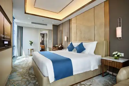 Vinpearl Landmark 81, Autograph Collection - 30