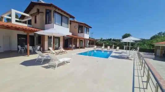 Maisonette Allegro - 32