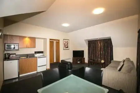 Allan Court Motel - 60