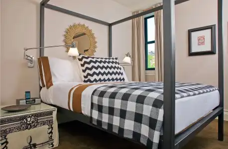 Inn at St. Botolph - 2