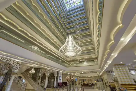 Royal Holiday Palace - 16