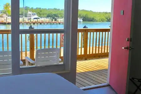 Gilbert's Resort - 55