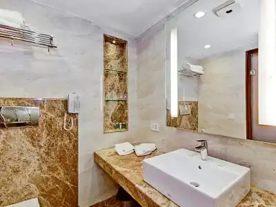 La Sagrita - A Boutique - 40