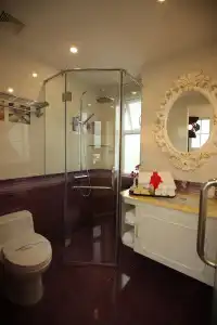 Hanoi Royal - 122