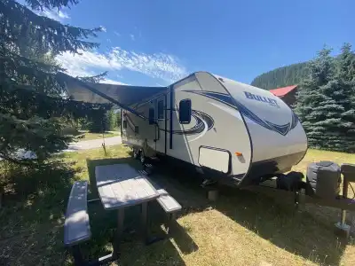 Glacier House Resort - 23
