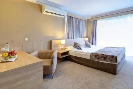 Romance & Family Suites - 5