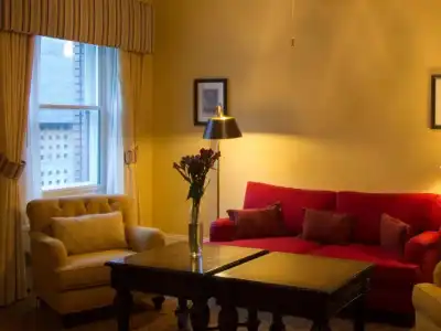 University Club - 51