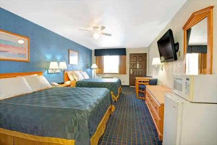 Days Inn by Wyndham El Paso West - 7