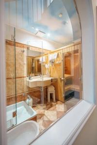 König Ludwig Design Neu Zimmer Mit Sauna Oder Whirlpool Oder Mehr - 35