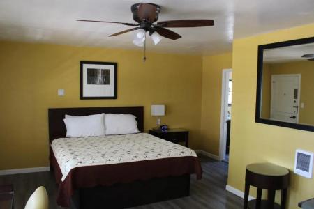 Carmel Wayfarer Inn - 29