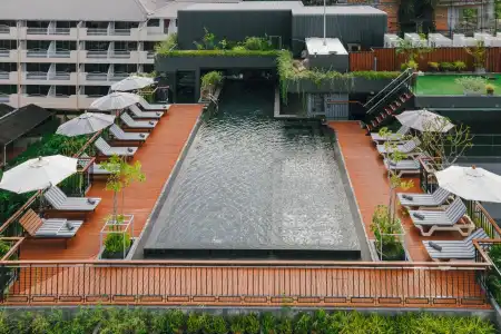 Rak Elegant Patong - 17