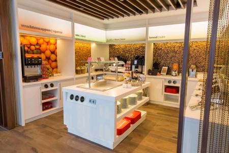 Hampton by Hilton Amsterdam Centre East - 10