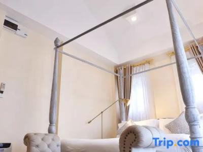 Noursabah Bed Bangkok - 179
