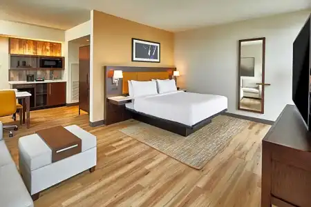 Embassy Suites by Hilton Nashville Downtown - 129