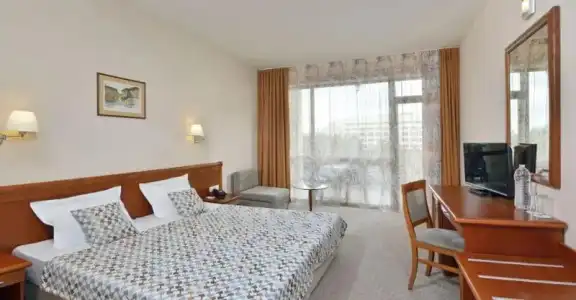 Sol Nessebar Bay Resort - 25