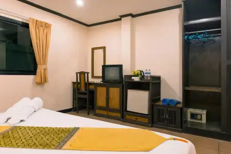 Seeka Boutique Resort - Relaxing Stay - Balcony, Pool & Near Beach - 40