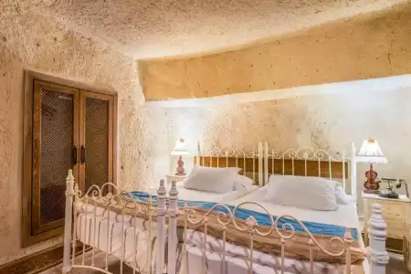 Cappadocia Minia Cave - 36