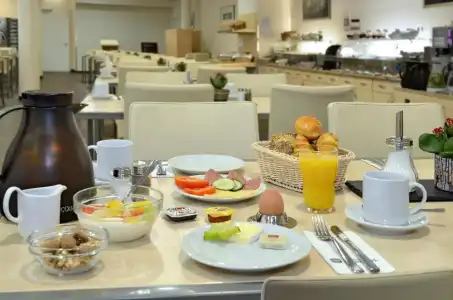 B&B Berlin-Mitte - 13