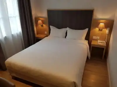 Hôtel Mary's - Caen Centre Gare Sncf - 14