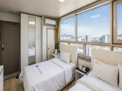 Aventree Yeouido - 2