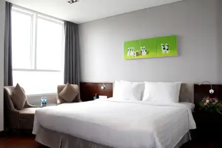 Central Palace - 1