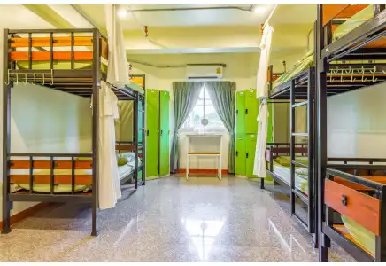 OYO 928 Leaf Hostel - 16