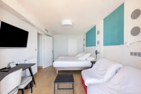 Kyriad Saint Malo centre Plage - 175