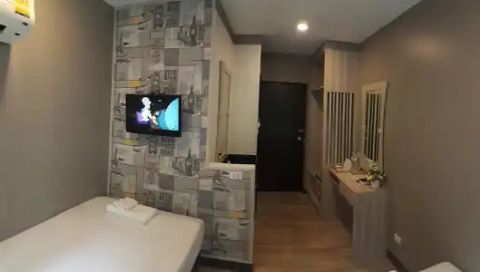YWCA Bangkok - 8