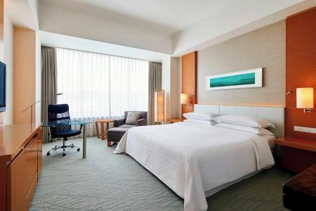 Sheraton Grand Hiroshima - 52