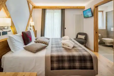 Camina Suite & Spa - 38