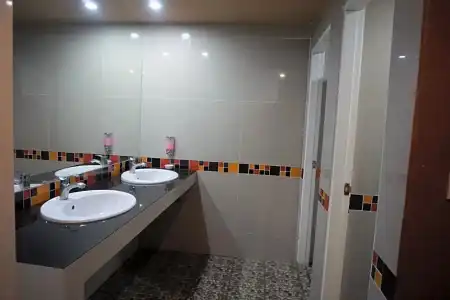 Bangkok Travel Suites - 41