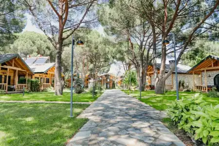 Pino Mar Luxury Bungalows - 11
