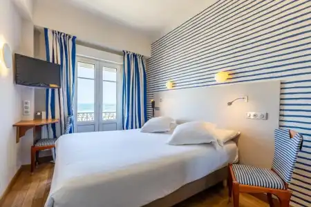 Kyriad Saint Malo centre Plage - 237