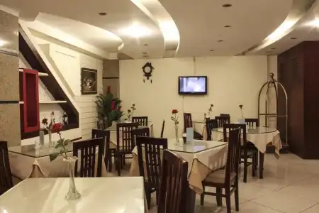 - 61 Luong Ngoc Quyen - 13