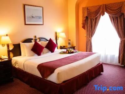 Delmon International - 39