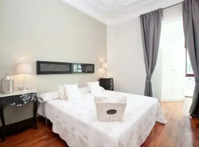 BCN Rambla Catalunya Apartments - 91