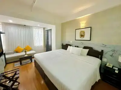 Sunrise Central - 34