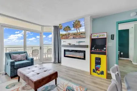 Carolinian Beach Resort by Vacasa - 86