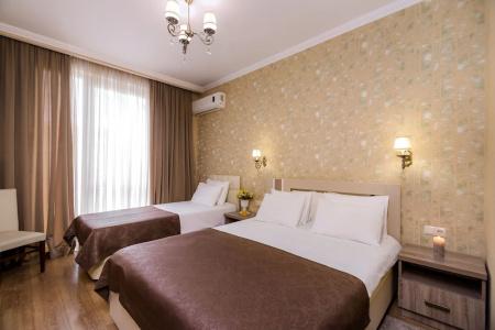 Dat Exx Apartments - 202