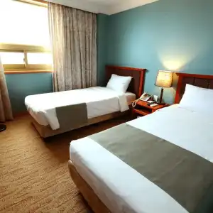 Prime Tourist - 27