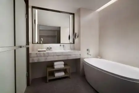 Sanya Marriott Yalong Bay Resort & Spa - 9