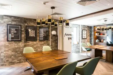 Hub By Premier Inn London King's Cross - 37