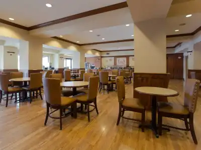Music Road Resort Inn - 24