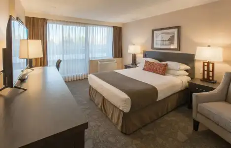 Embassy Inn - 47