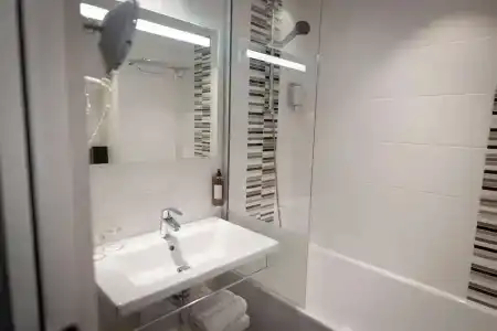 Best Western Le Roof - 117