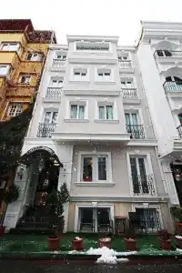 Aristocrat - 21