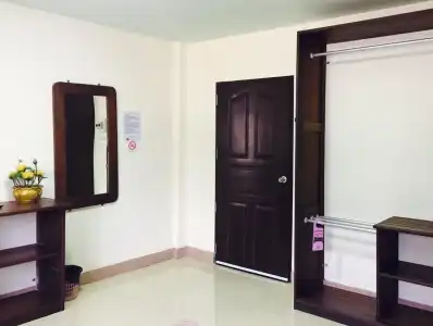 A.P Mansion - 8