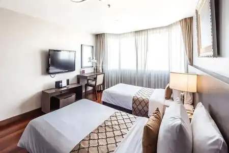 Royal Suite Bangkok - 8