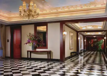 The Colonnade Residences - 7