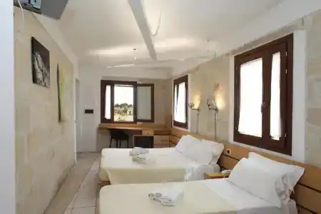 Pirrera Carved Oasis - New Opening - 53